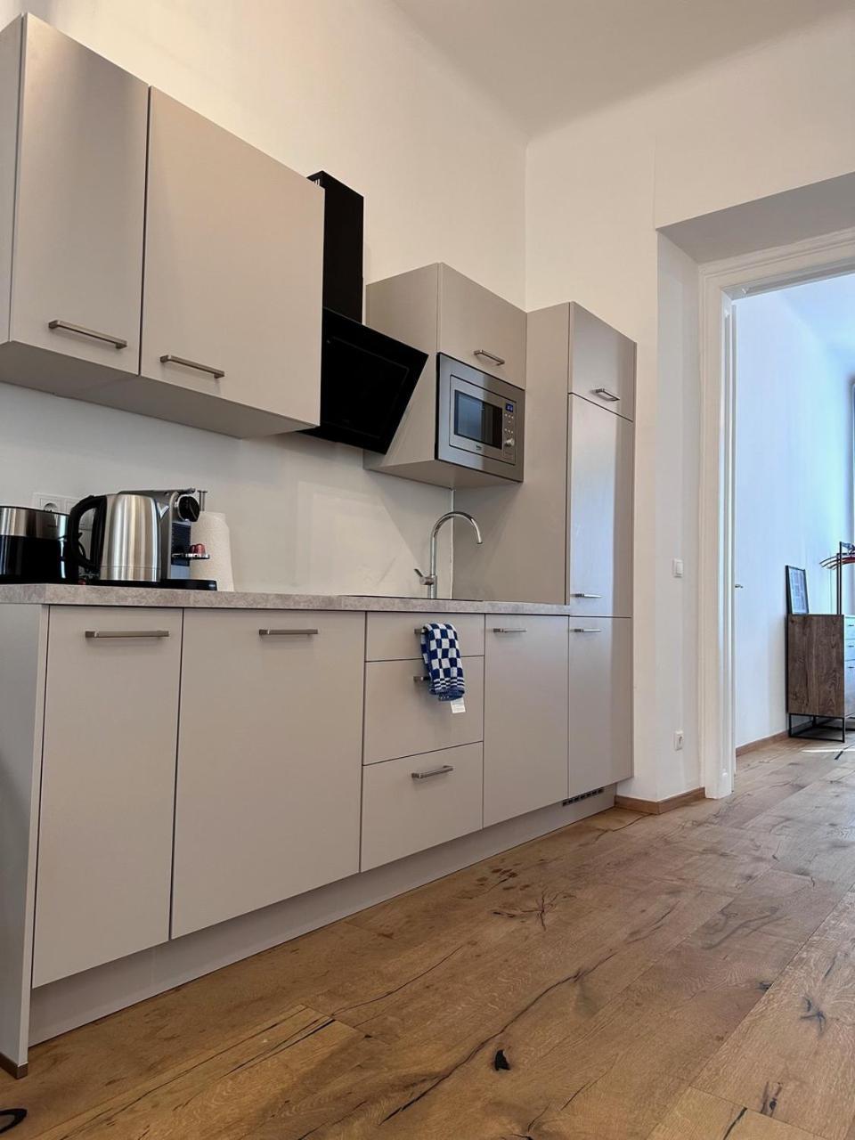 Ferienwohnung Donau Dreams Modernes Hideaway L Hg9 Wien Exterior foto